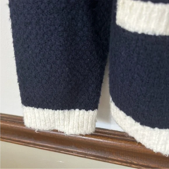 TALBOTS Boucle dipped sweater cardigan button down navy blue, white - Picture 6 of 11